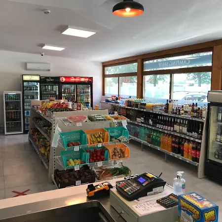 Termal Vendegszoba 3* Lipót