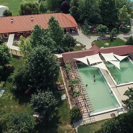 Termal Vendegszoba Guest house Lipot