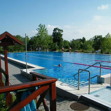 Termál Vendégszoba Lipót